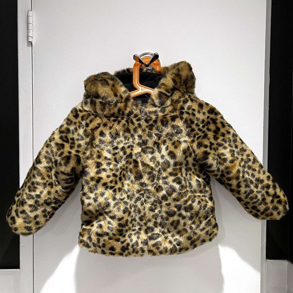 Baby Gap - Girls Cheetah/Leopard faux-fur jacket with ears on hood, Size 2, NWOT - Picture 2 of 4